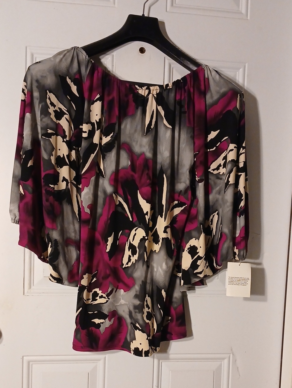 Antthony Womens Floral Off-Shoulder Batwing sleeves. Top in Magenta and Black